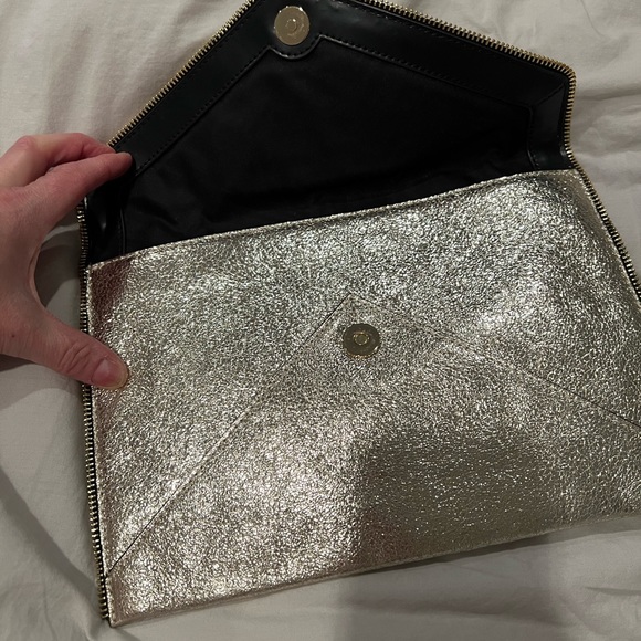 Rebecca Minkoff Metallic Gold Leather Clutch- New - Picture 2 of 4